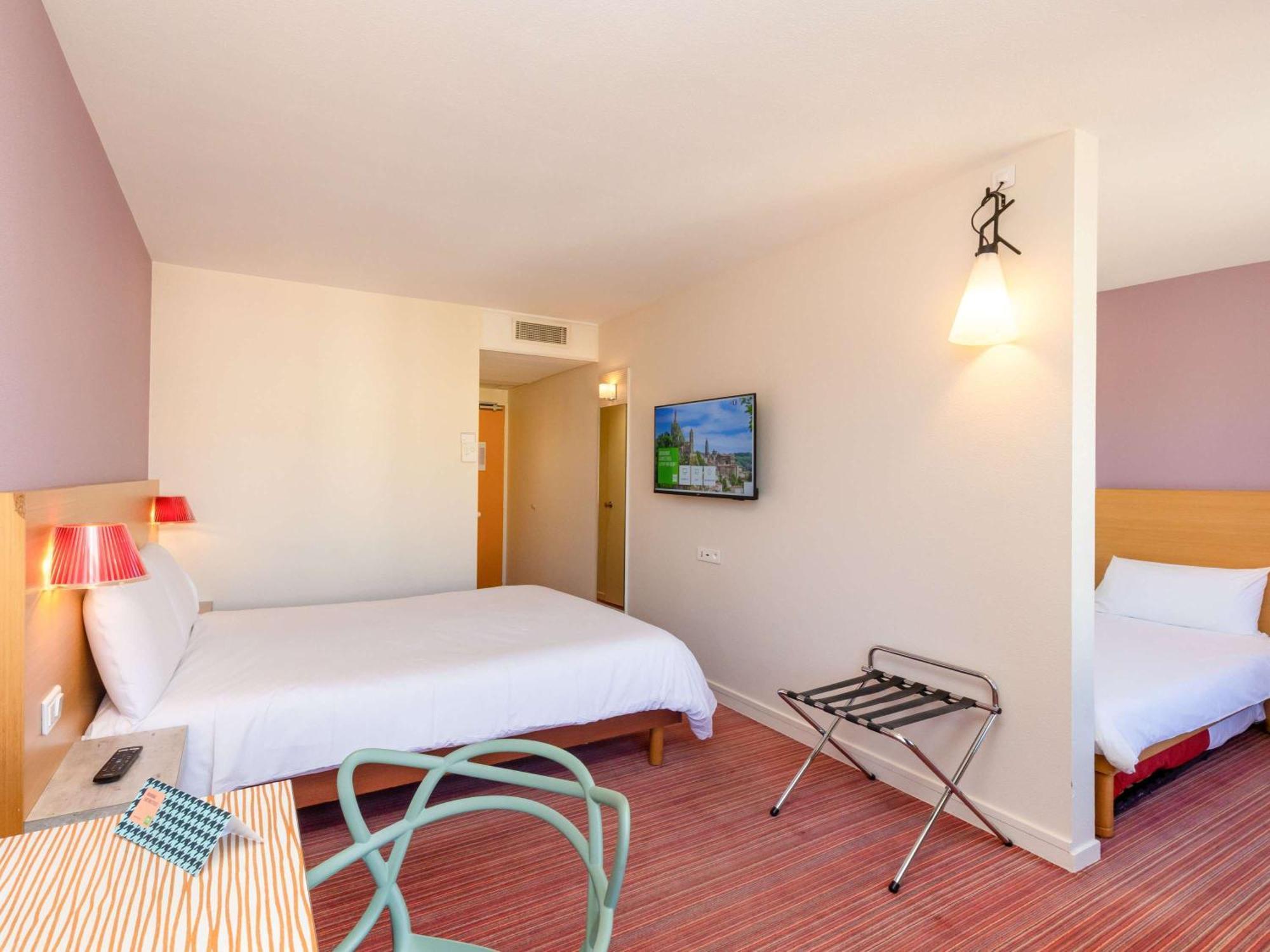 Ibis Styles Le Puy En Velay Otel Dış mekan fotoğraf
