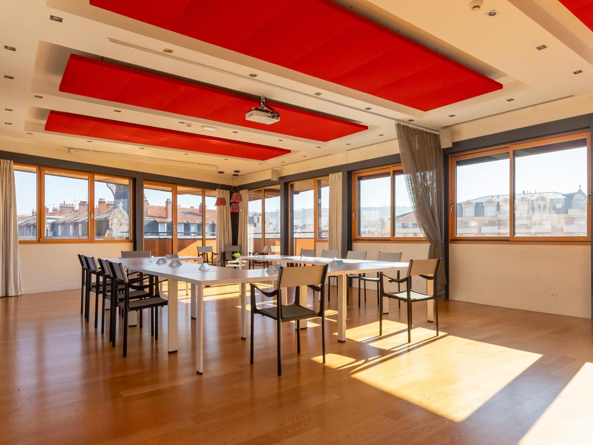 Ibis Styles Le Puy En Velay Otel Dış mekan fotoğraf