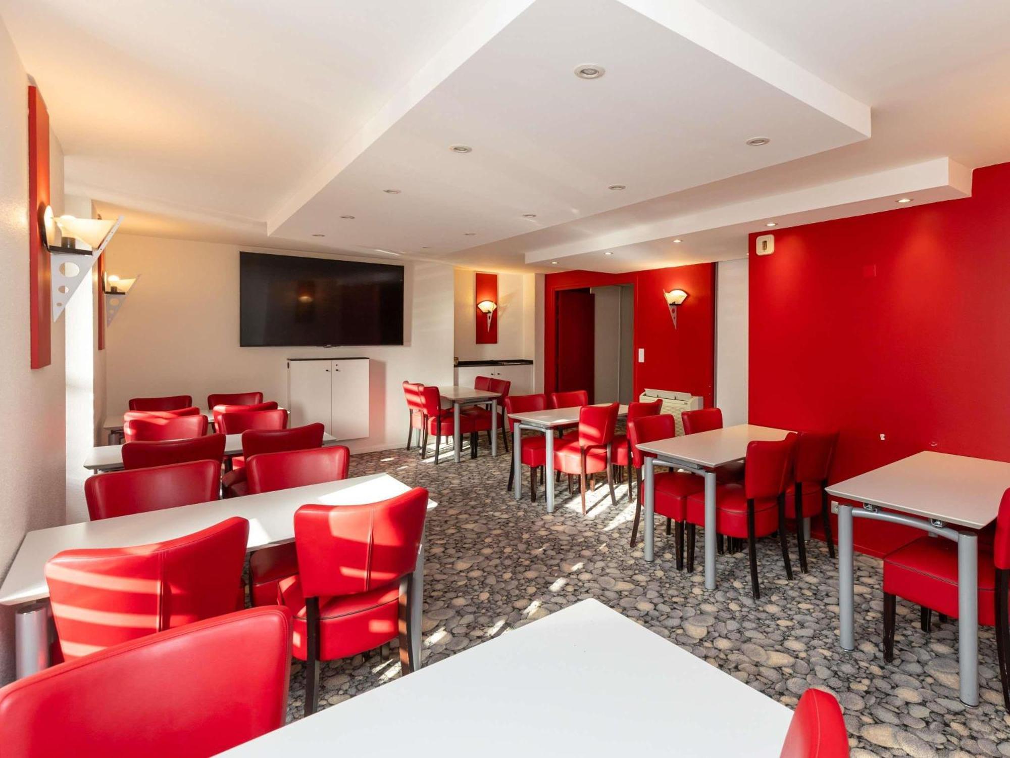 Ibis Styles Le Puy En Velay Otel Dış mekan fotoğraf